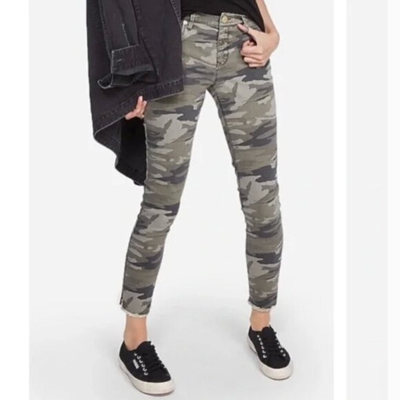 Express Jeans Ankle Jegging Faded Camo Mid-Rise 4R - Picture 1 of 15